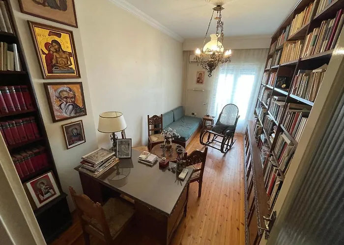 Classic 60's Daire Selanik